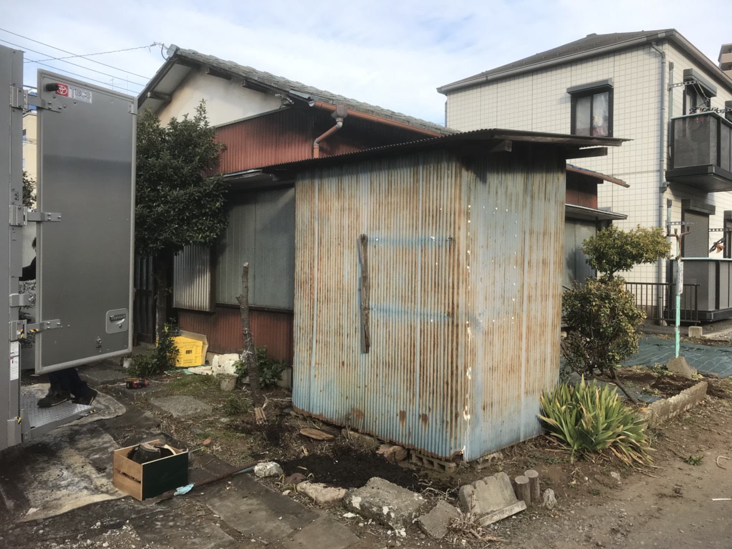 埼玉県朝霞市の家の片付け、庭の片付け