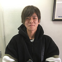 ナリカワ氏