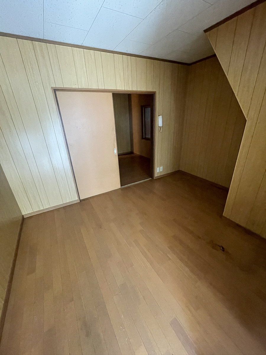 大阪市住吉区の賃貸で残置物を丸ごと回収｜入居者様ご逝去後の迅速な片付け事例