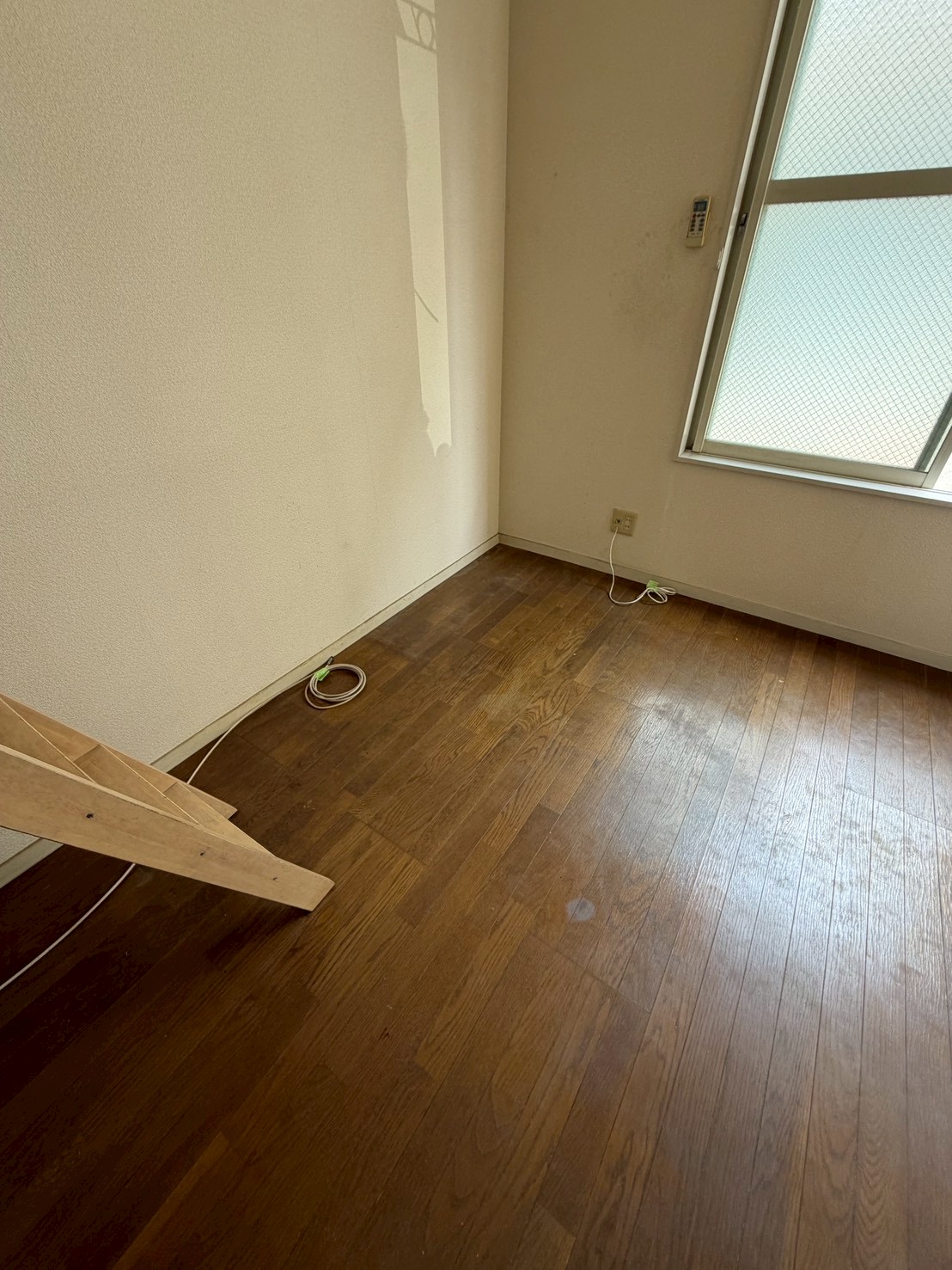 大阪府寝屋川市の丸ごと片付け事例｜施設入居に伴う賃貸お部屋整理を2時間半で対応